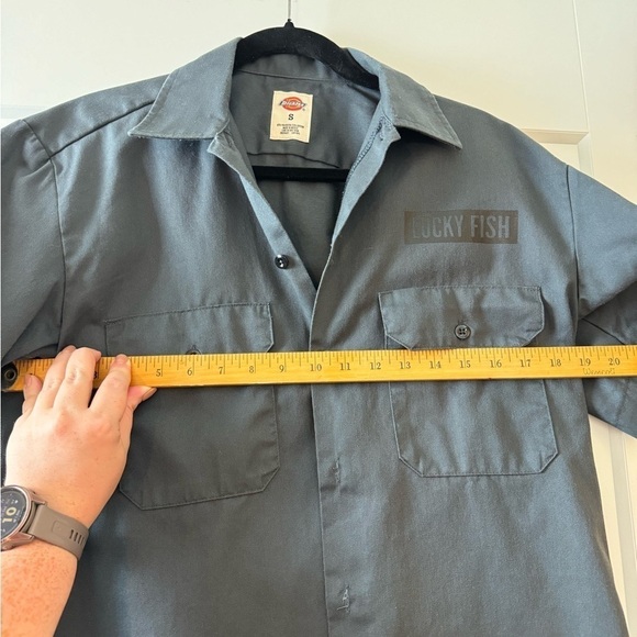 Dickies Work Shirt Small Button Down Gray Lucky Fish Utility Top novelty - Picture 9 of 14